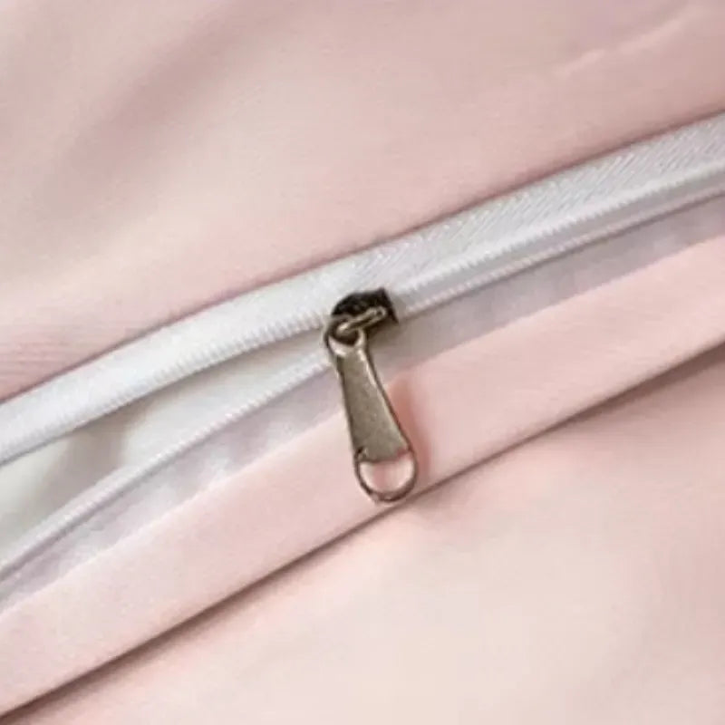 Bedding Sets Designer Bedding Xiaoxiang Wind Ice Silk Four-Piece Set 2024 New Summer Silky Naked Sleep High-Grade Sheets Light Bed Products