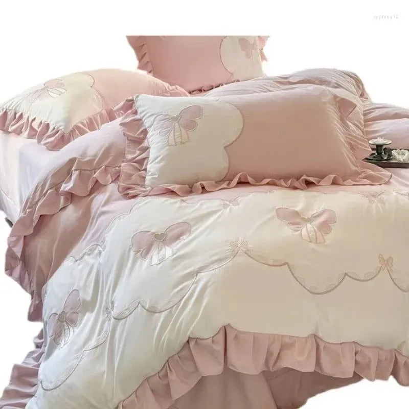 Bedding Sets Korean Embroidered Princess Style Lace Duvet Cover Butterfly Love Flower Skincare Bed Sheet