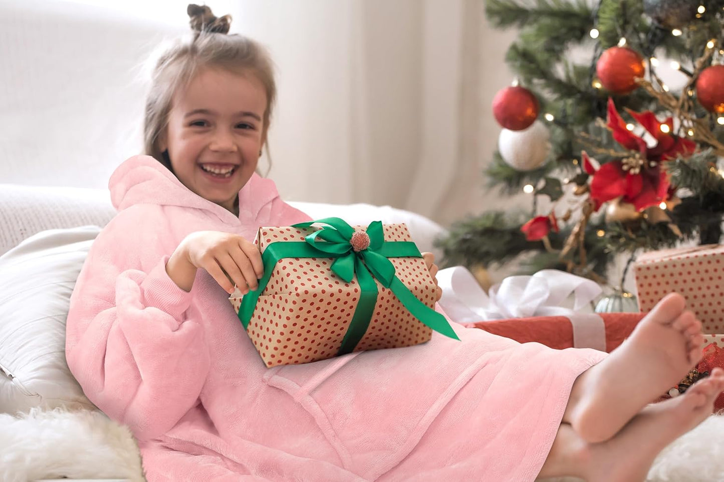 Wearable Blanket Hoodie for Kids - Warm Soft Gift, Oversized Cozy Sherpa Fleece Sweatshirt Pullover for Teens, Girls, Boys, Large Pocket, Pink