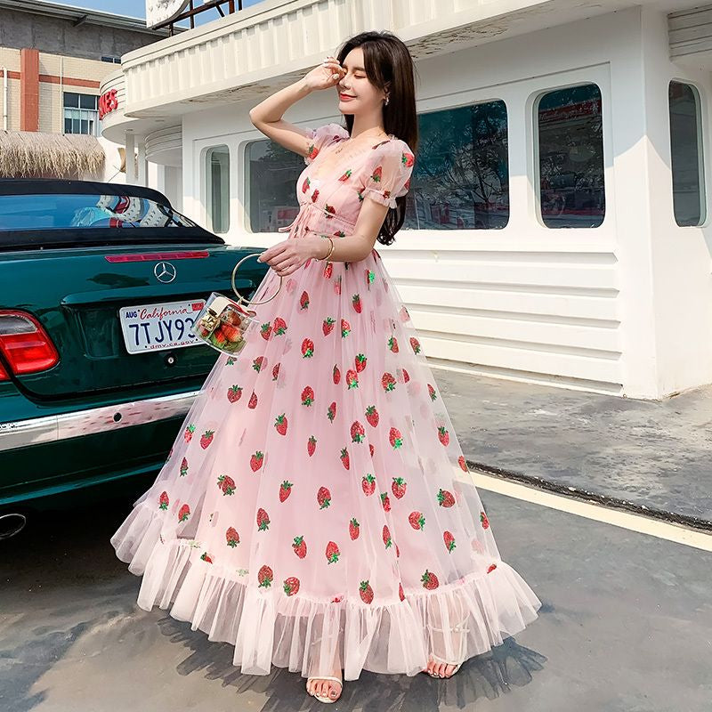 Sweet Strawberry Sequined Embroidery Cascading Ruffle Maxi Dress Women Summer V-Neck Puff Sleeve Bow Pink Tulle Mesh Long Dress 210309