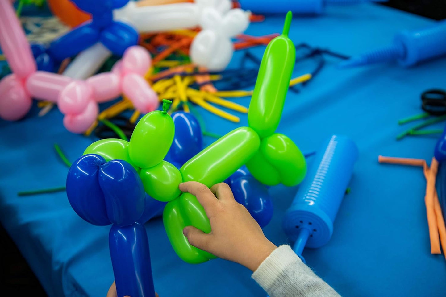 Long Light Pink Balloons - Animal Balloons - Pink 260 Balloons - 260Q Balloons, Pink Long Balloons for Balloon Animals - Long Skinny Balloons Pink - 200 Pack Long Pink Balloons